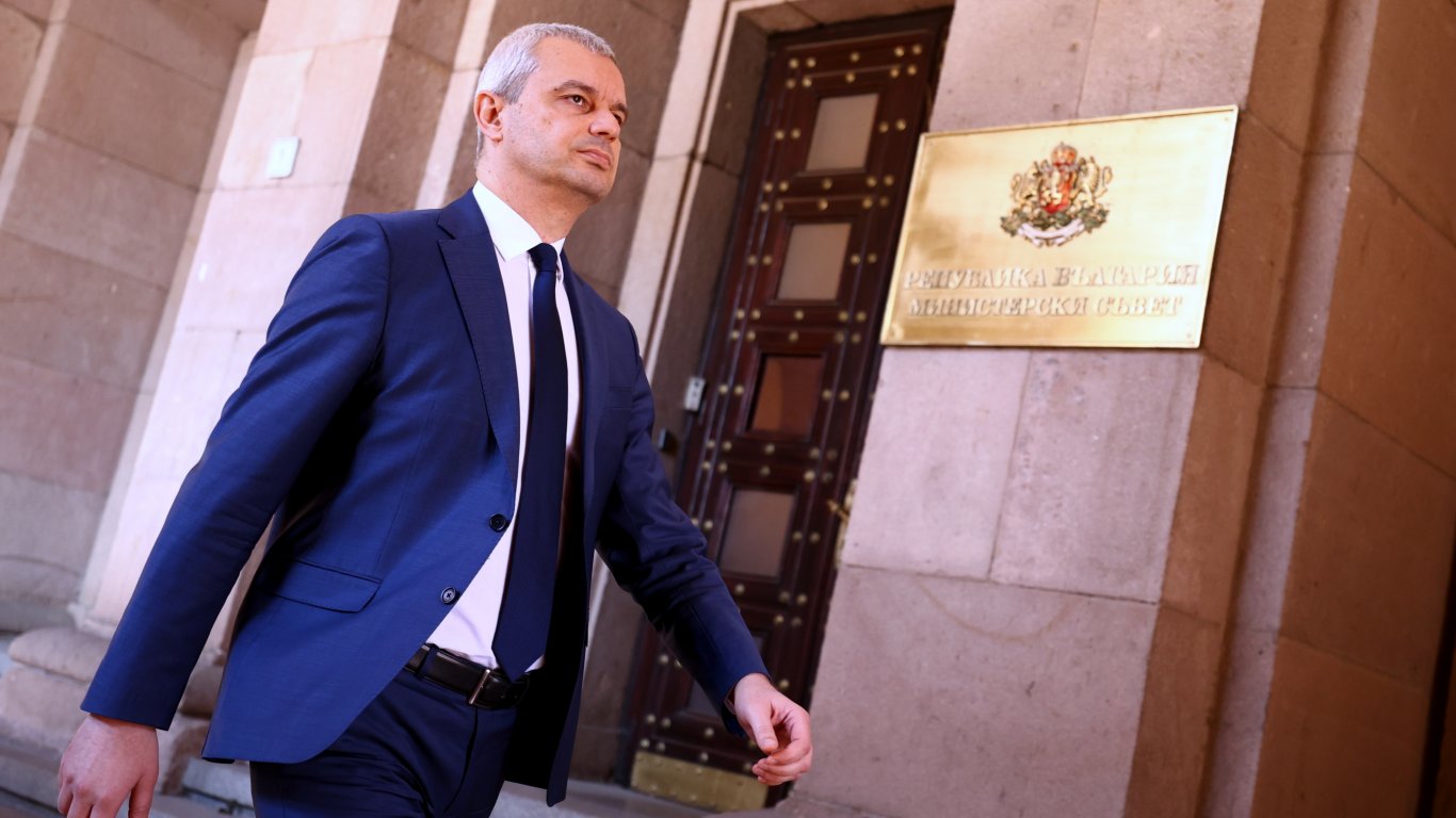 Костадин Костадинов направи изявление след изборния ден