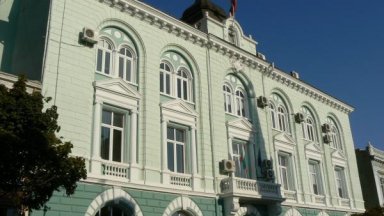 Областният управител на Варна пита за скривалищата заради ескалацията в Близкия изток
