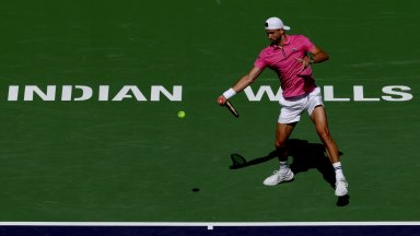 Спорт по телевизията: Гришо срещу световния №1, старт на сезона във Ф1 и футболни дербита