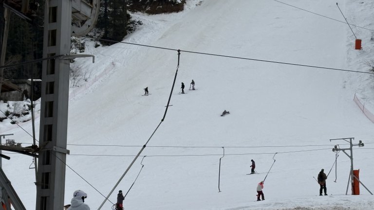 Условията за туризъм и зимни спортове в планините са много добри, казаха от Планинската спасителна служба