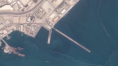 Иран атакува Бахрейн, ракети и дронове удариха жилищни сгради и хотел в столицата Манама