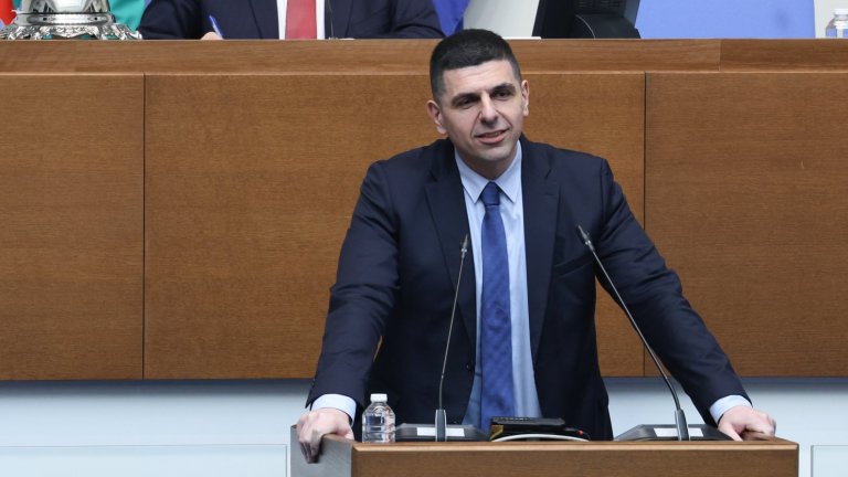 Ивайло Мирчев отрече да е натискал за оставката на регионалната министърка