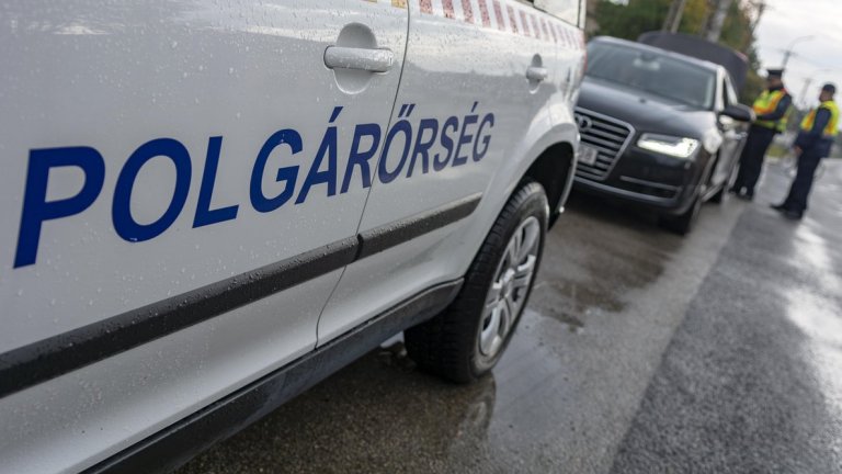 Унгария задържа 7 служители на украинска държавна банка с кеш и злато за $82 млн.