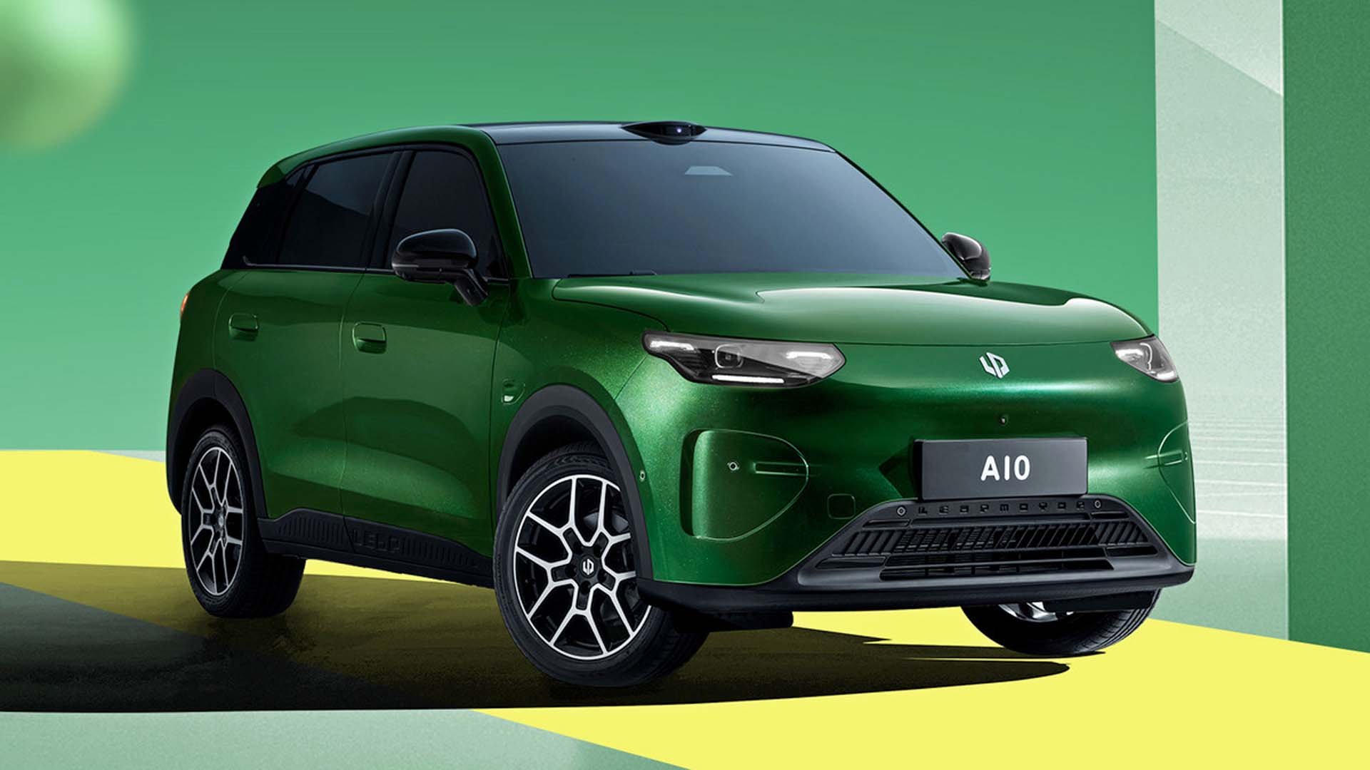 Leapmotor разкри интериора на достъпния кросоувър A10