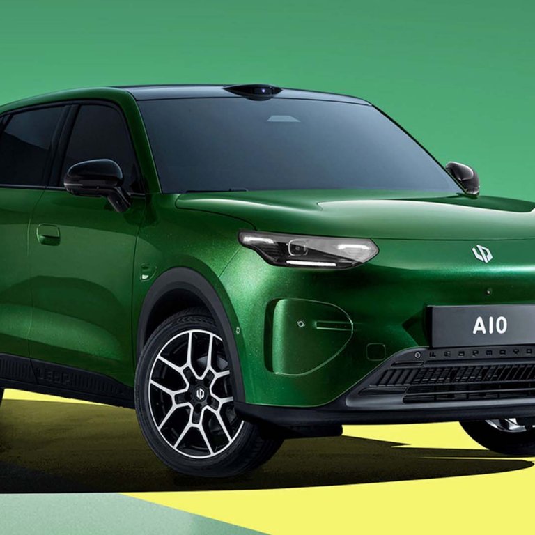 Leapmotor разкри интериора на достъпния кросоувър A10