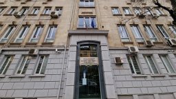 Служебният кабинет смени и директора на НАП
