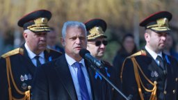 Теодора Георгиева е под полицейска охрана след сигнал за заплаха срещу нея