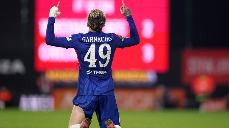 Рексъм сервира холивудска драма за Челси, но не успя да стигне до хепиенд