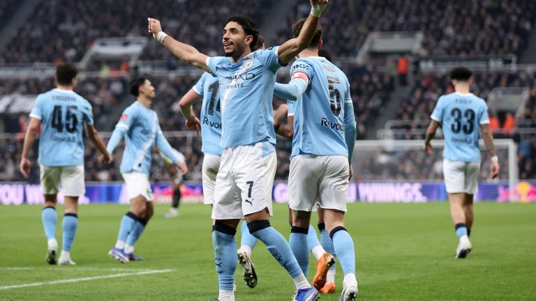 Египетско вдъхновение прати Сити на четвъртфинал за Купата