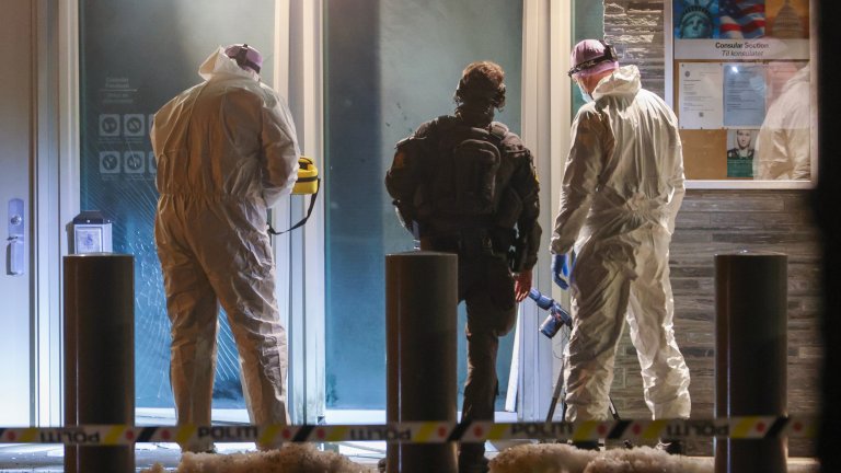 Мощен взрив разтърси американското посолство в Осло (снимки/видео)