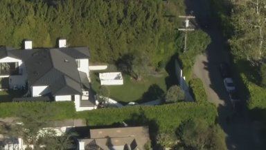 Жена откри стрелба по дома на Риана в Бевърли Хилс (видео)