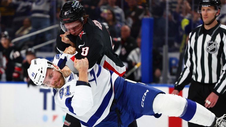 15 гола, 70 удара, няколко зрелищни боя и 102 наказателни минути: НХЛ видя мача на сезона