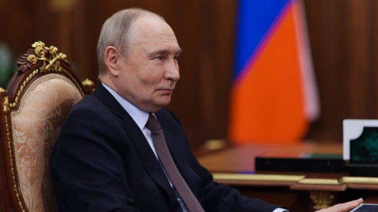 Путин поздрави новия аятолах: Уверен съм, че ще продължите с чест делото на баща си