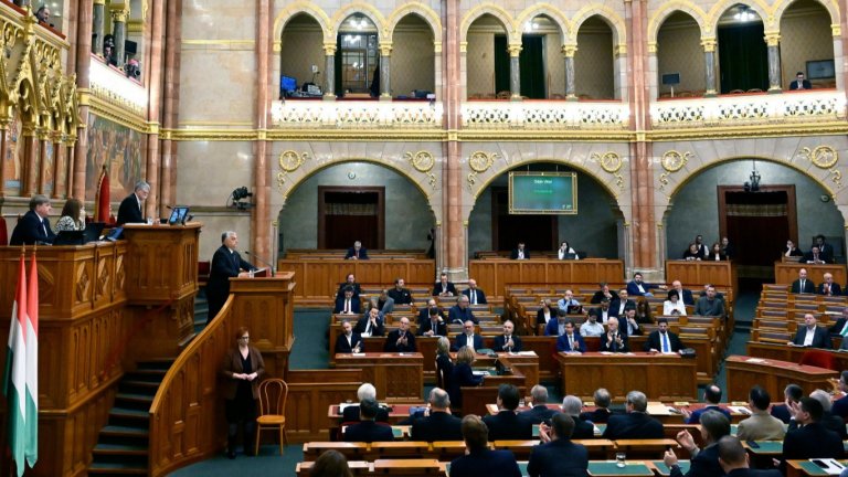 Партията на Орбан предложи Унгария да задържи иззетите украински пари и злато