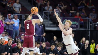 Гавалюгов и Санта Кларас загубиха финала на своята конференция