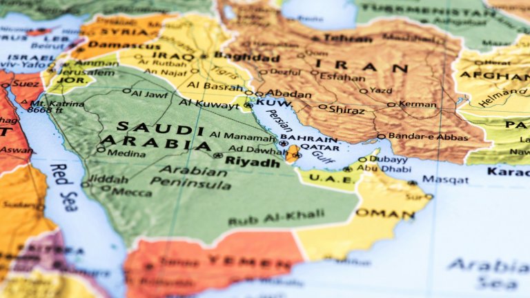 Иран планира такса "сигурност" за търговски кораби в Персийския залив