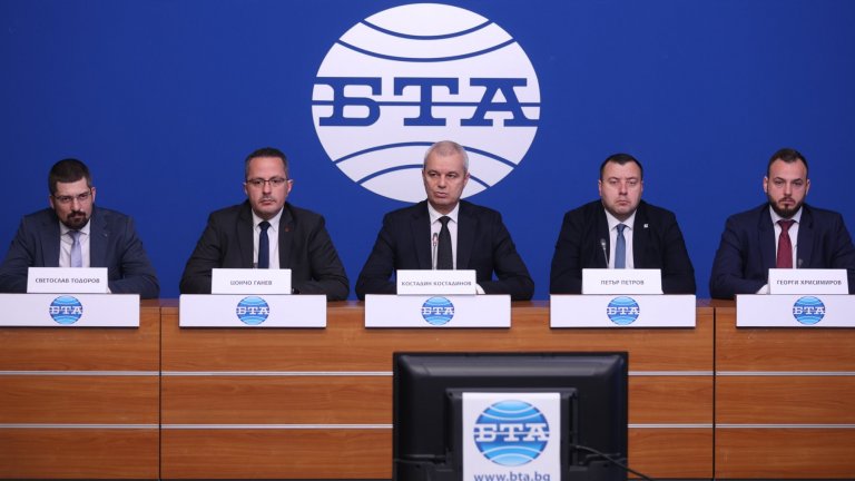 "Възраждане" запазва старите водачи, промени има само в две от листите 