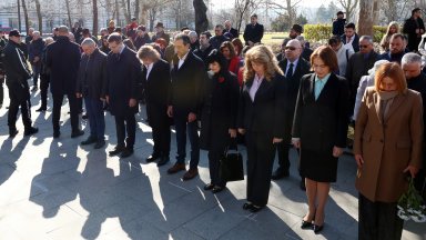 "Холокостът не започна с Аушвиц": България отбеляза 83 г. от спасяването на българските евреи