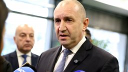 Румен Радев обявява до дни платформата и листите си. Иво Христов изключи коалиция с ПП-ДБ