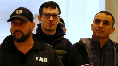 Пенсионирани украински военни са задържани за шпионаж до български военен обект