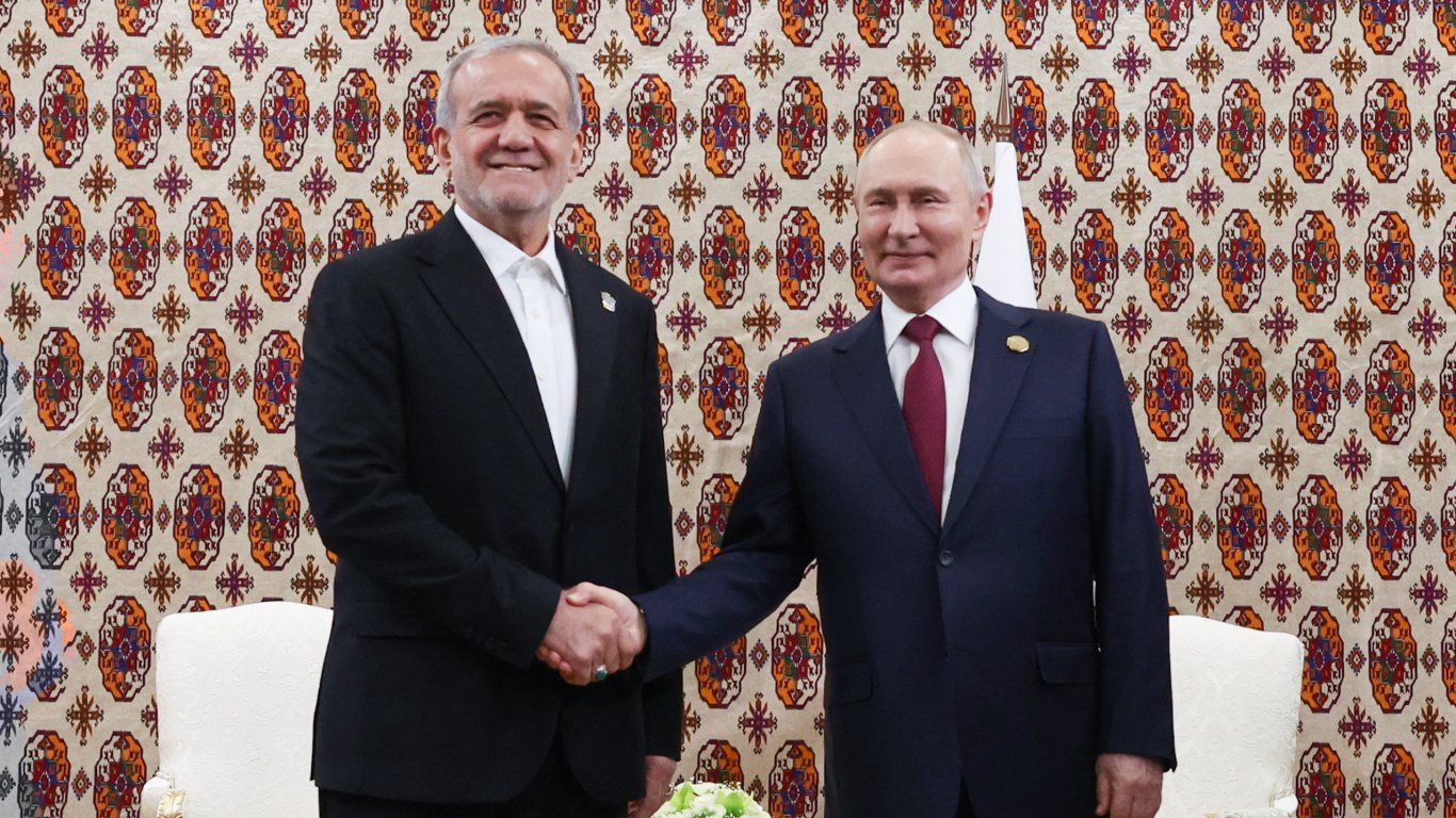 Путин разговаря за втори път с иранския президент за последните 4 дни
