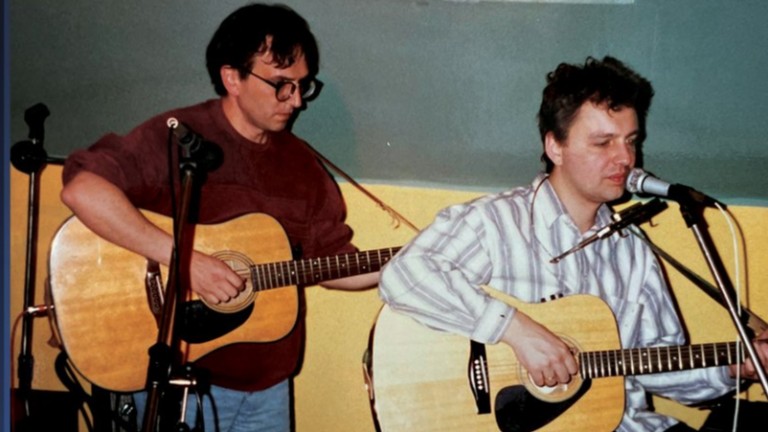 ПОКАНА ЗА РАЗХОДКА със Стефан Китанов-Кита, изложбите  и историите на София Филм Фест