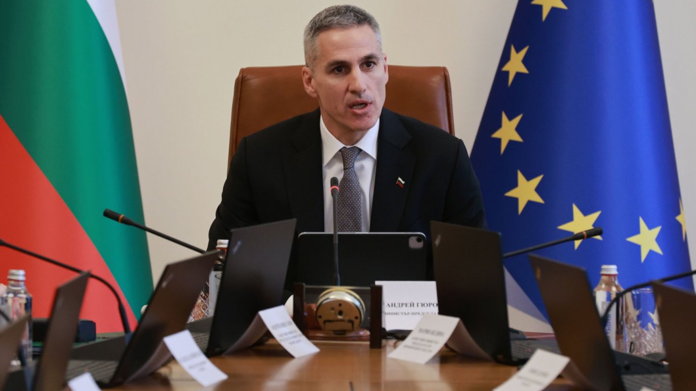 В опит да овладее инфлационния натиск кабинетът сформира работна група