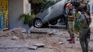 Иран обяви, че е поразил централата на израелското военно разузнаване и военноморска база