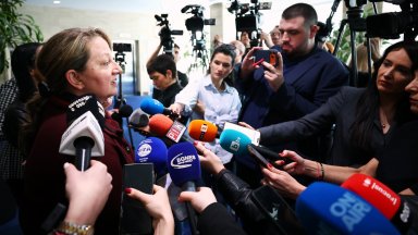 И ГЕРБ предлага вкарване на празничните бонуси в закон, за да няма "пазарлък" колко да са