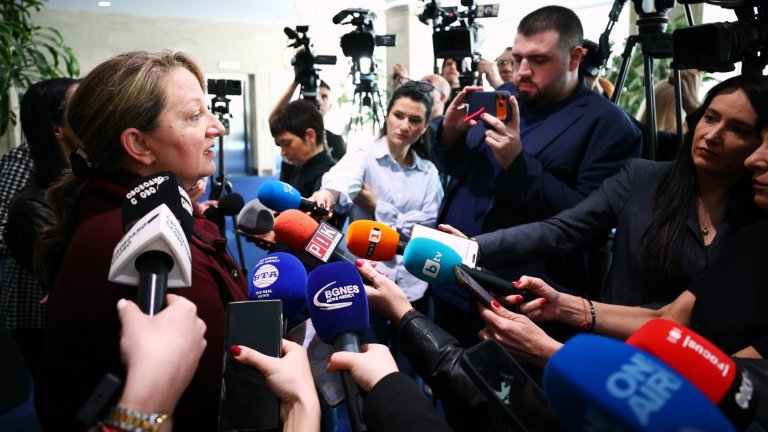 И ГЕРБ предлага вкарване на празничните бонуси в закон, за да няма "пазарлък" колко да са