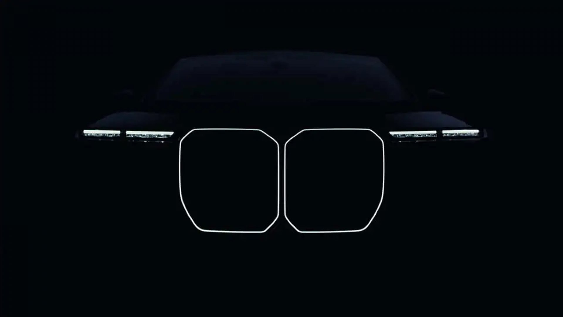 Новото BMW Сирия 7 ще запази огромната решетка и разделените фарове