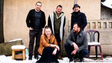 Пъстротата на живота намира своя музикален израз в жанровото богатство на Inner World