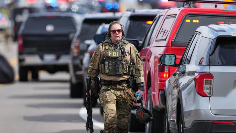 Ливанец с американски паспорт е мъжът, врязал се с кола в най-голямата синагога в САЩ