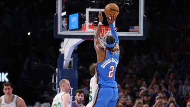 127 поредни мача! Звездата на шампиона счупи 63-годишен рекорд на Уилт Чембърлейн