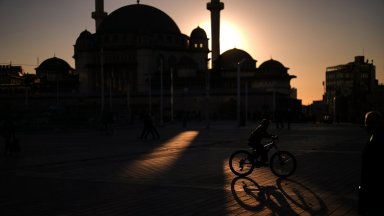 Земетресение от 5,5 по Рихтер разтърси централната част на Турция