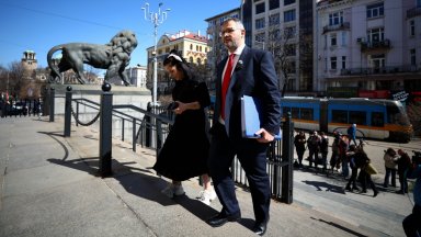 Христанов внесе сигнал в прокуратурата за злоупотреби за милиони с обществена поръчка