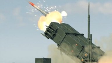 ПВО на НАТО в Средиземно море е свалила третата ракета към Турция от Иран (снимки/видео)