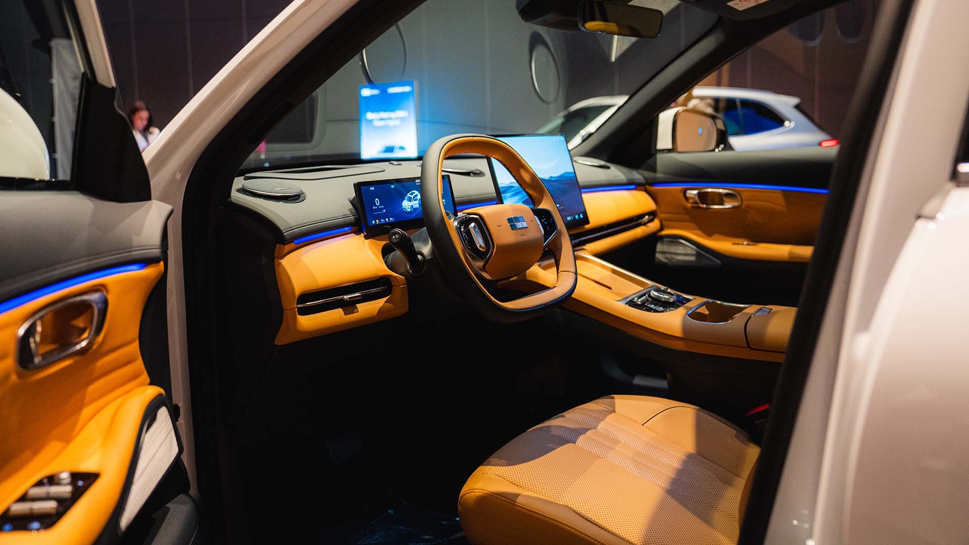 Geely Starray EM-i