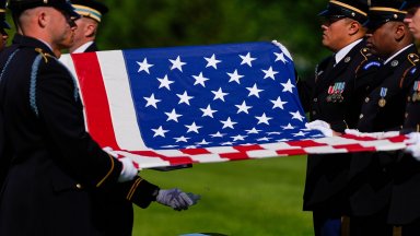 Обявиха кои са шестимата американски военни, загинали при падане на самолет цистерна