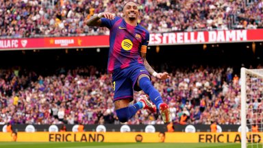 Барселона разби Севиля с бразилски хеттрик