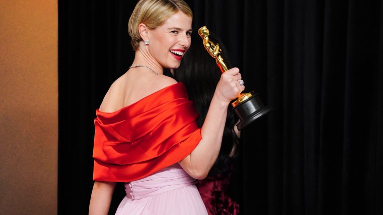 Ирландският град Киларни празнува наградата "Оскар" за актрисата Джеси Бъкли