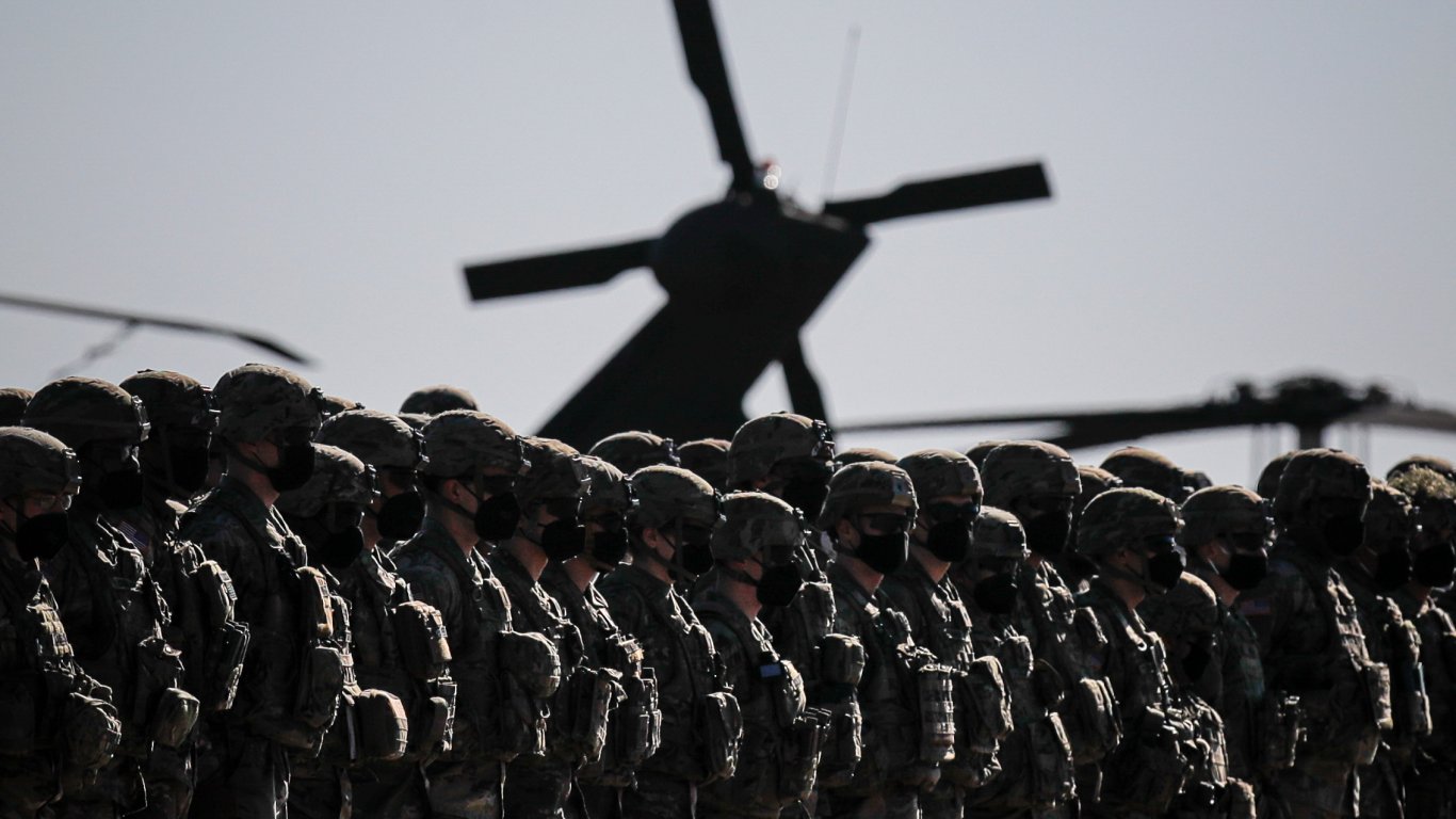 Иран с предупреждение към Румъния, ако САЩ използват нейни бази за военни операции