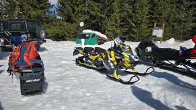 Заловиха нарушители с моторни шейни и мотори в Пирин, Рила и Централен Балкан (снимки)
