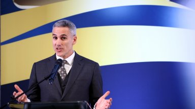 Гюров сравни днешния бизнес с предприемачите от Възраждането (снимки)