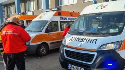 Шофьори на линейки в Бургас протестираха срещу глоби за превишена скорост