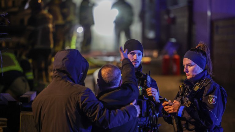 Двама души бяха застреляни в бистро близо до летището на Франкфурт