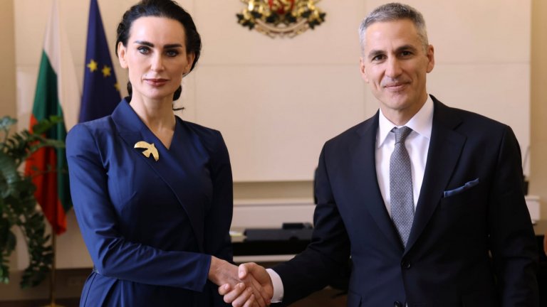 Гюров декларира пред украинския посланик подкрепата на България