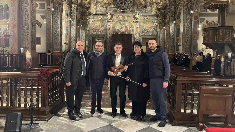 Виртуозният цигулар Васко Василев и Академичният народен хор на АМТИИ в нов вълнуващ проект в Япония