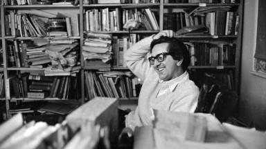 Лен Дейтън, легендата на шпионския трилър, почина на 97 години