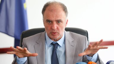 Министърът на културата Найден Тодоров: Няма да закриваме държавни културни институти